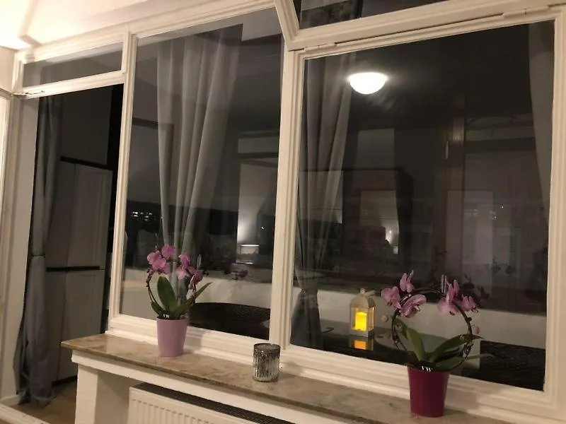 City Apartment In Der Nahe Von Der Konigsallee Dusseldorf Germany