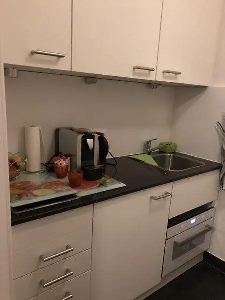 City Apartment In Der Nahe Von Der Konigsallee Dusseldorf